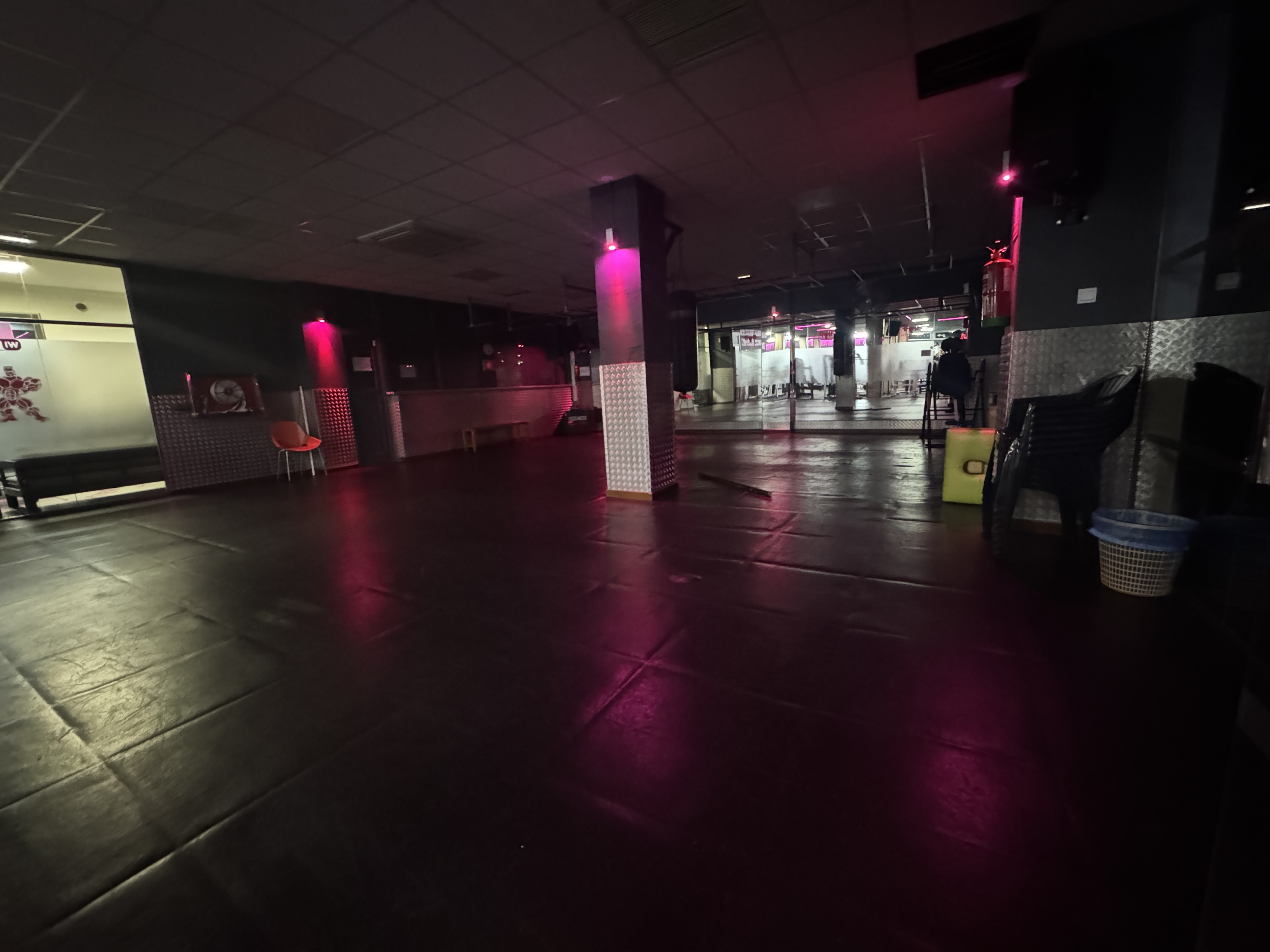 Sala de actividades de Gimnasio Nuevo Estilo Fuengirola